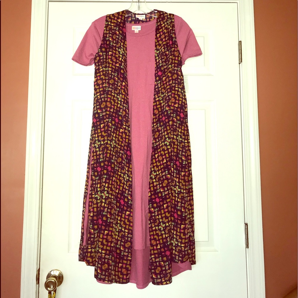 Lularoe Joy vest BIN: A8